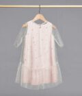 munamo_dress_aurora_puder_2